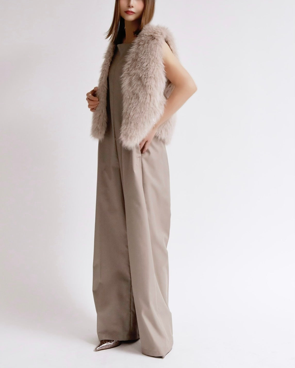 グリッターフェイクファーノーカラーベスト