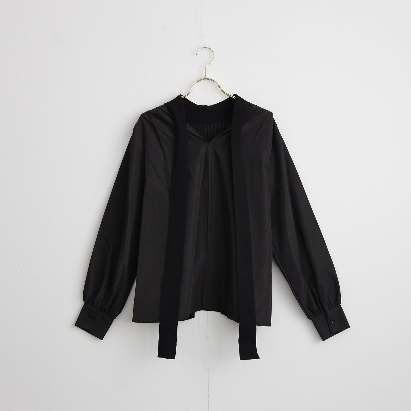 DOLLUPOOPS プルオーバー