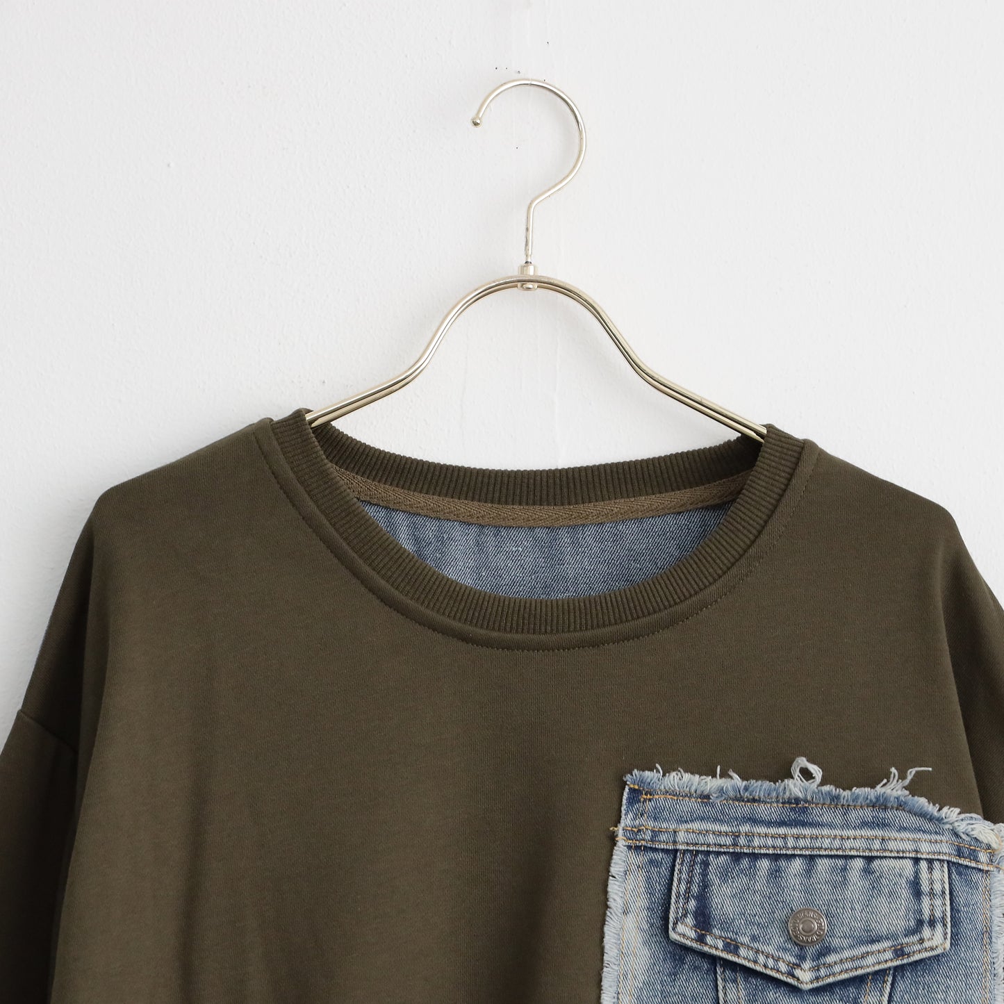 DOLLUPOOPS プルオーバー