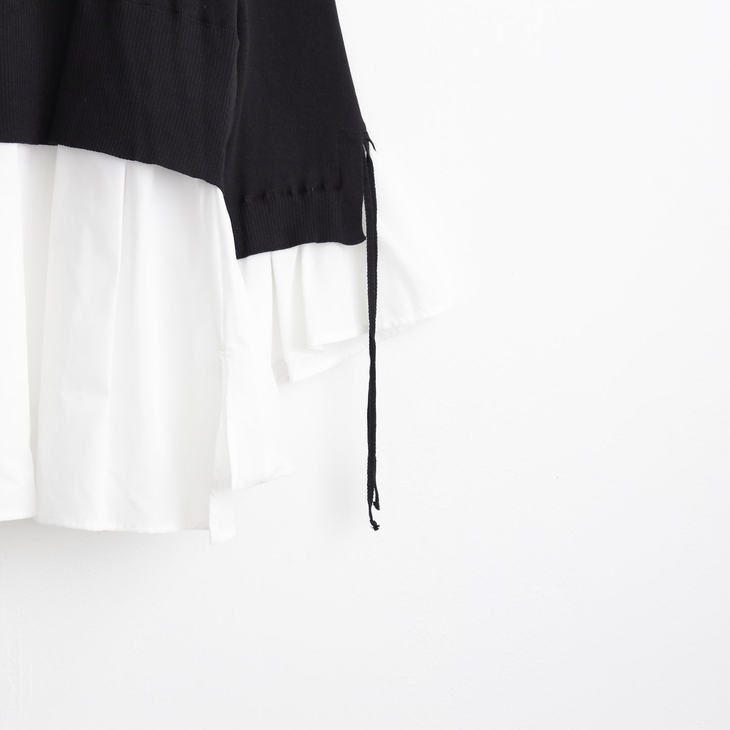 DOLLUPOOPS プルオーバー